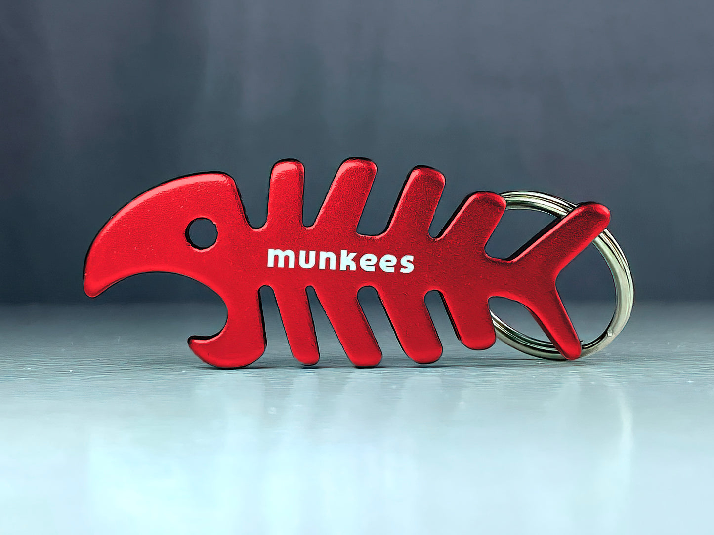 munkees Schlüsselanhänger Fisch mit Flaschenöffner, Rot