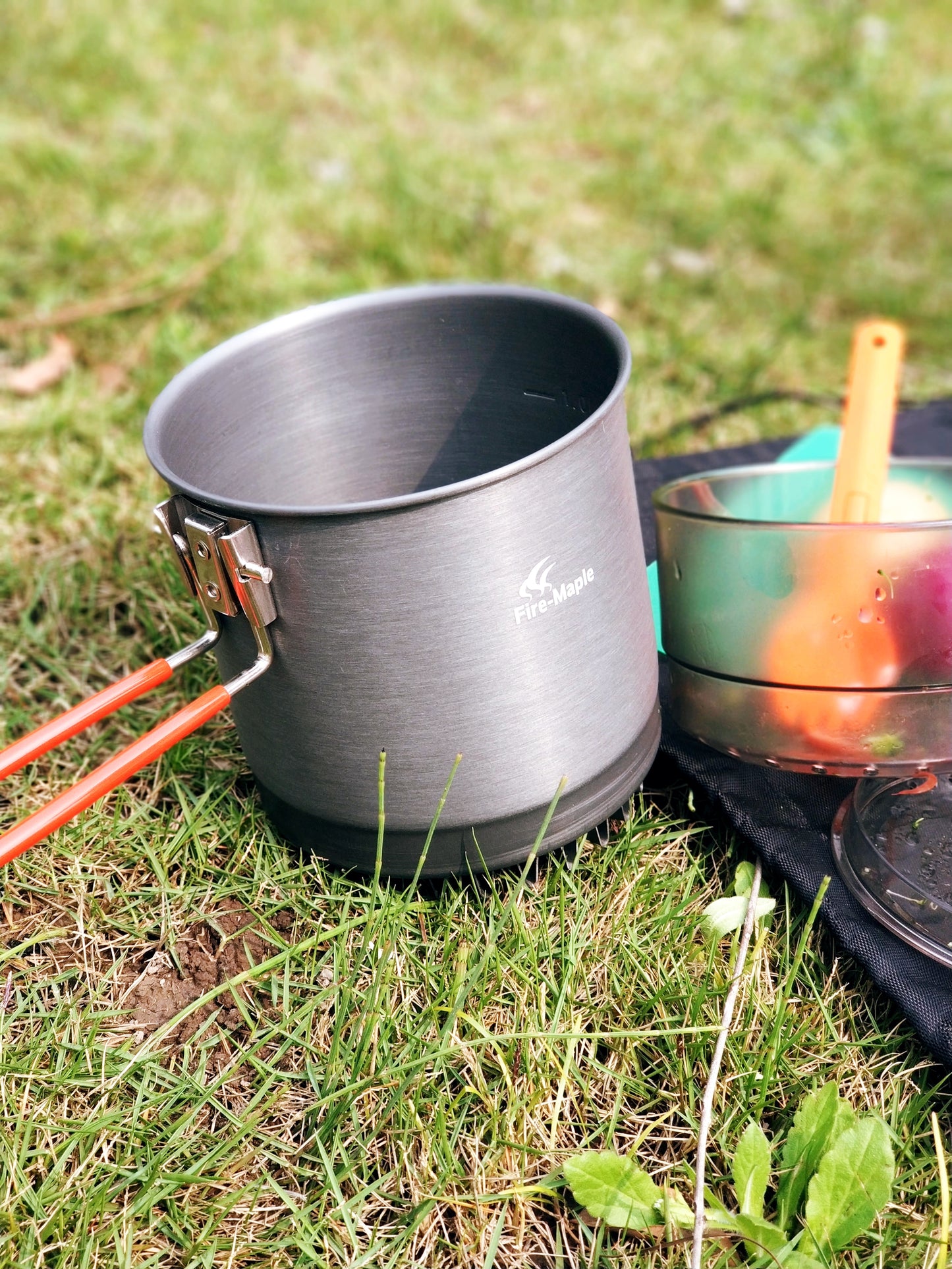 Fire Maple Island Campingkocher mit Windschutz