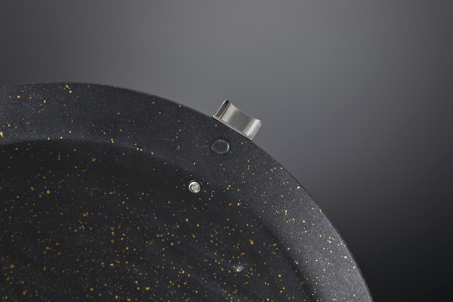 Outdoor Grillpfanne aus Gusseisen mit Griff