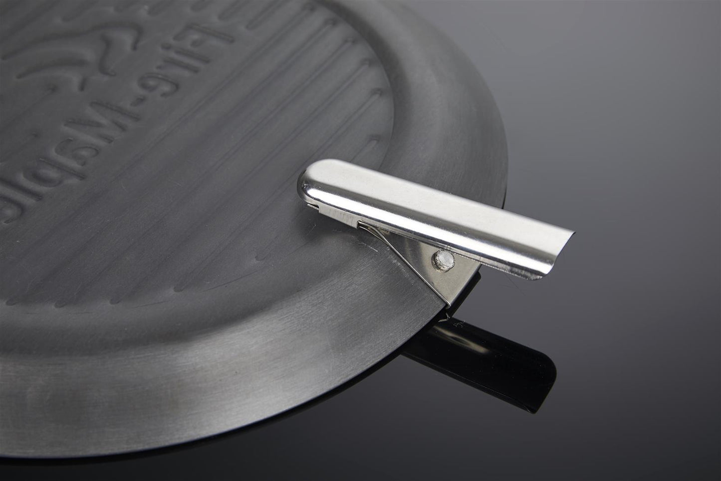 Outdoor Grillpfanne aus Gusseisen mit Griff