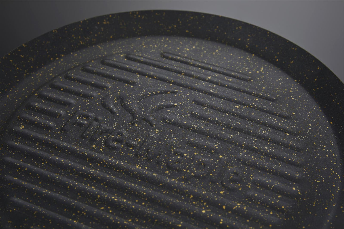 Outdoor Grillpfanne aus Gusseisen mit Griff